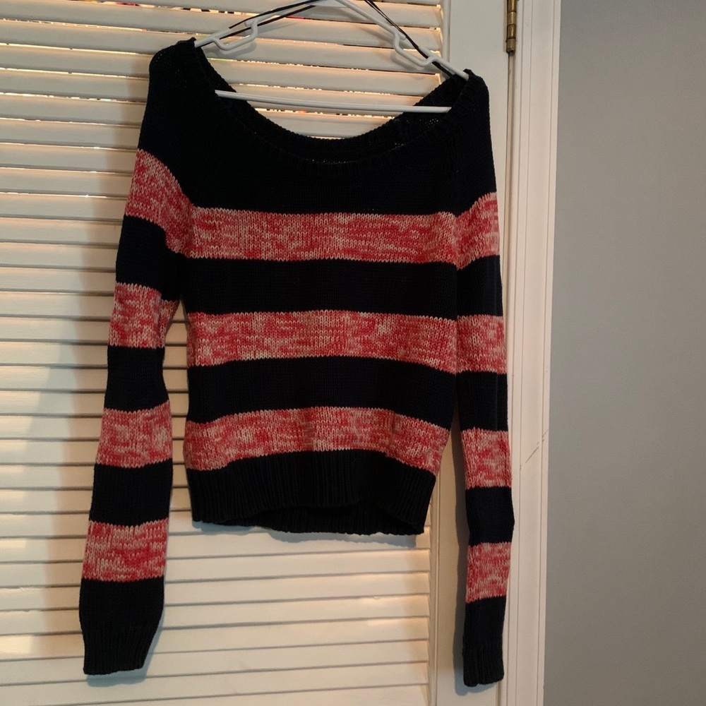 American Eagle knit sweater